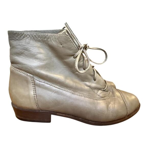 Vintage Nine West Noreen Lace Up Bootie Women size 7.5 - Picture 1 of 9
